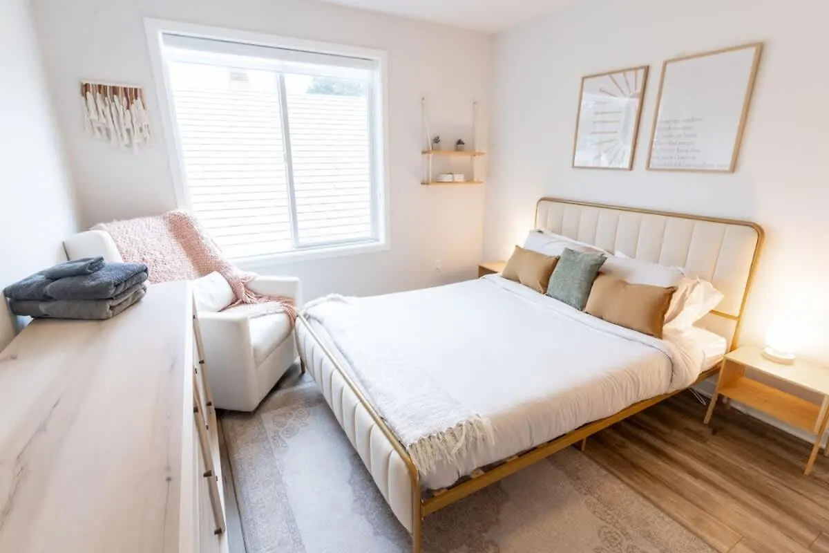 Holiday home Comfy Family Home, Walkable Neighborhood + Patio! Portland