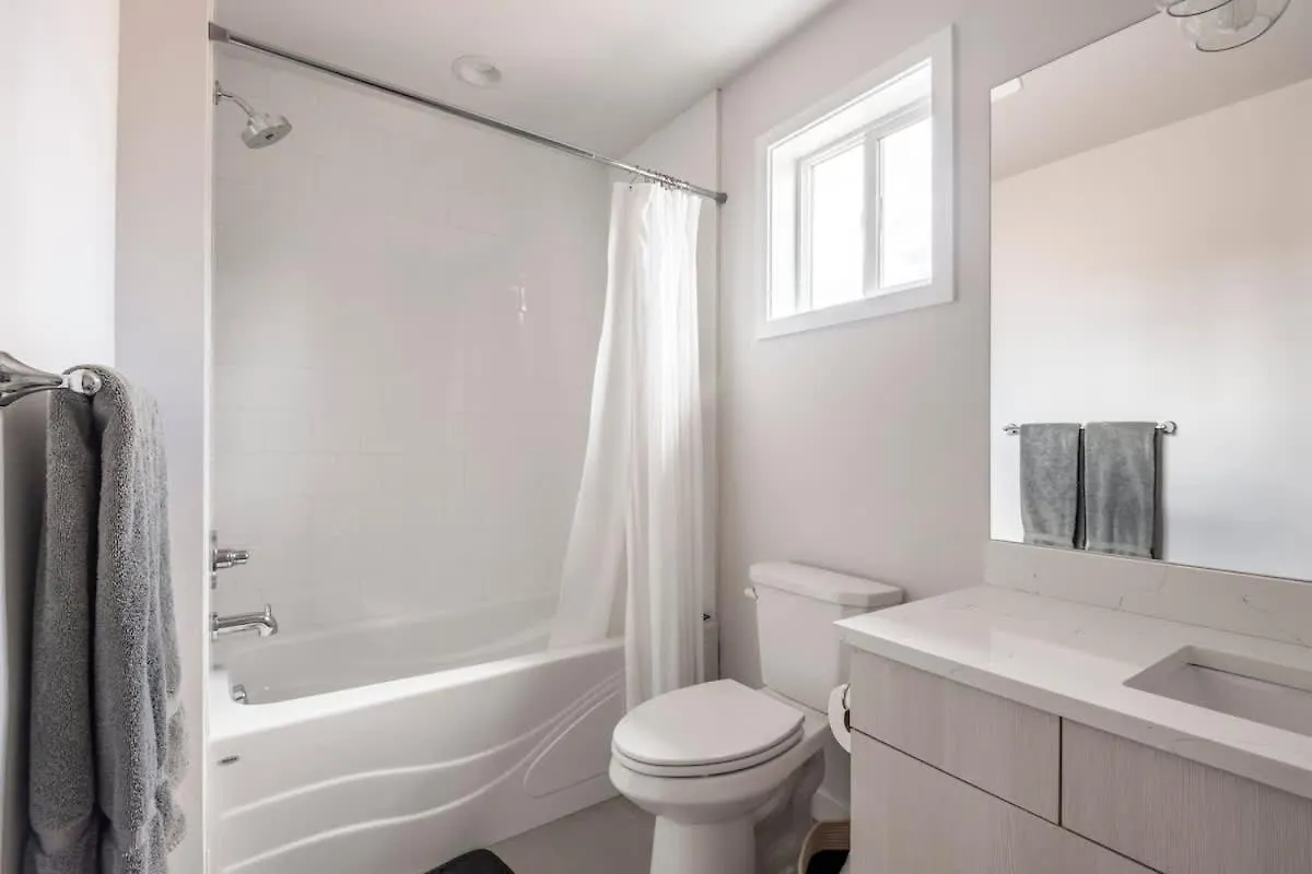 Comfy Family Home, Walkable Neighborhood + Patio! Portland United States